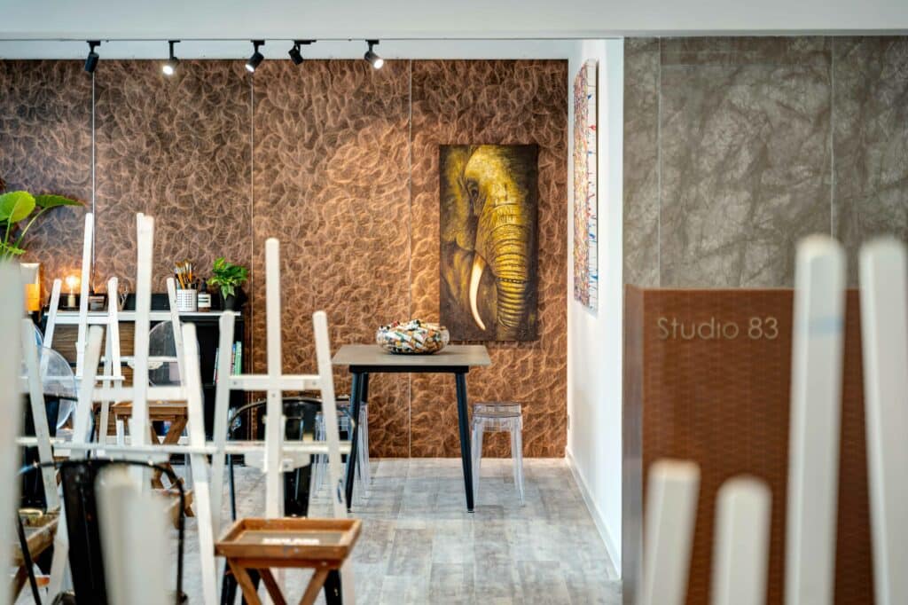 Studio 83 Central 26